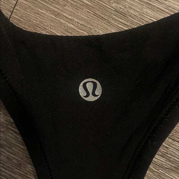 Lululemon Cardio Kick Tank workout shirt size 10 blue and black yoga running - Picture 4 of 7